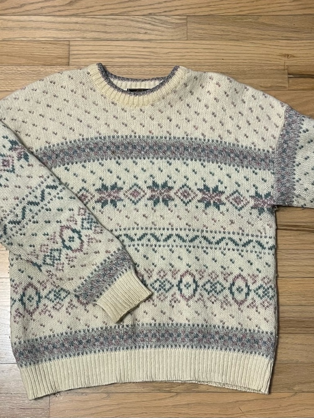 Eddie Bauer Wool Fair Isle Crewneck Sweater with Teal and Mauve Accents